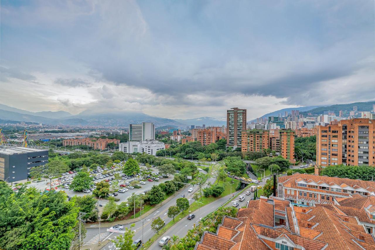 Aptos Alcazar Oviedo By Housy Host Medellín Exteriér fotografie
