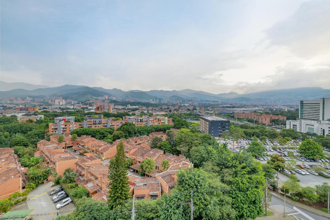 Aptos Alcazar Oviedo By Housy Host Medellín Exteriér fotografie